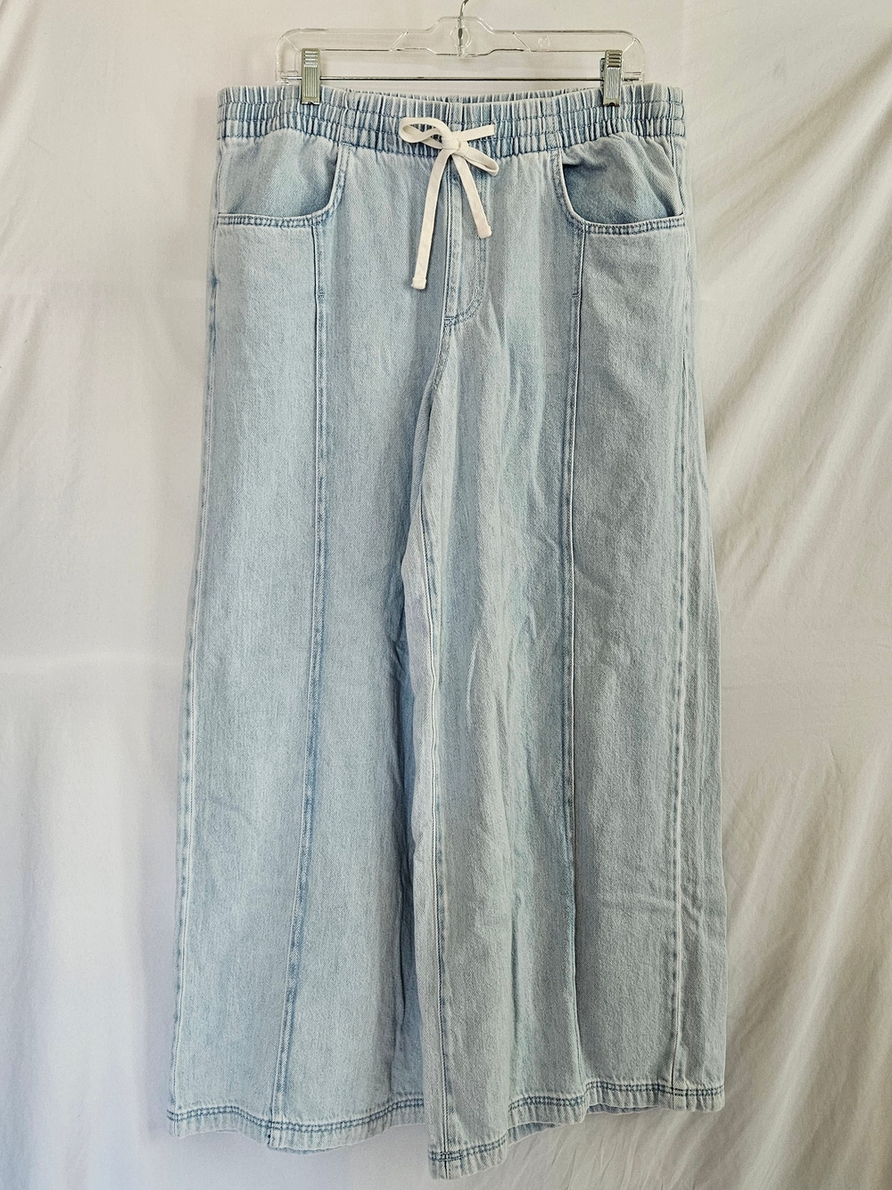 Universal Thread Light Wash Wide Leg Drawstring Denim Pants Womens L Pull-On